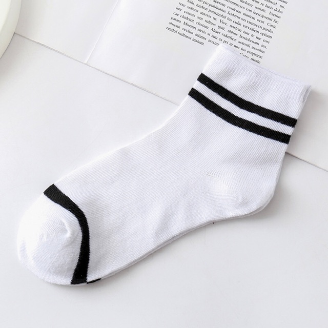 Kaos Kaki Pendek Korea Motif Garis Sock Spandek Polyester