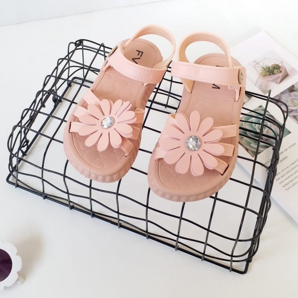 HappyOliver DIAMOND FLOWER Sandal Anak Perempuan Bahan Karet Model Lucu 2-8 Tahun Import