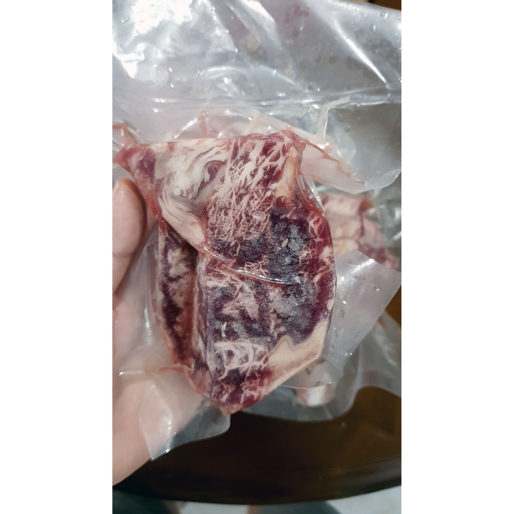 

Trim Sapi Wagyu 200gr | Wagyu Beef Mess MURMER BERKUALITAS