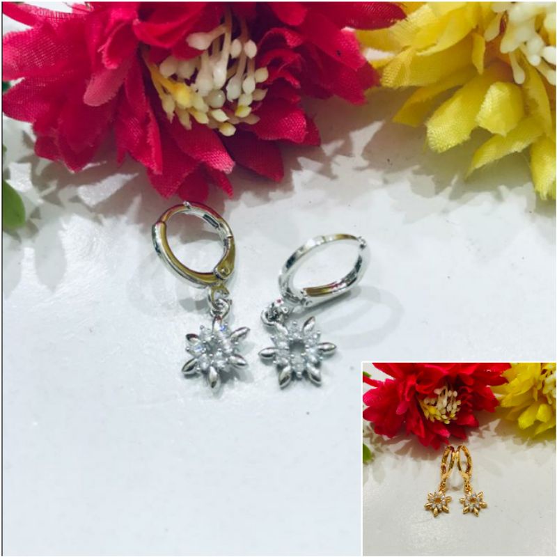 Fourfashion Anting Jepit Motif Star Permata Kekinian YT157