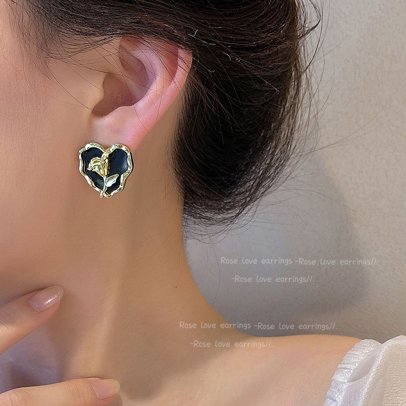 Anting Tusuk Motif Bunga Tulip Ala Vintage / Perancis Untuk Wanita