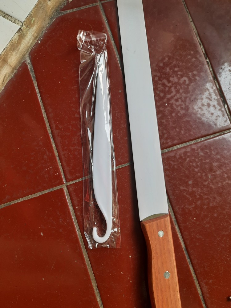 Bread Knife Pisau Roti Gerigi Halus 25 Cm / 30 Cm Gagang Kayu