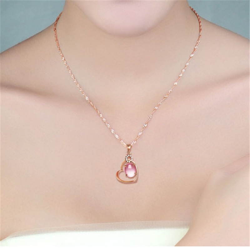 [Ready Stock]Fashion Silver Plated Love Heart Pink Crystal Pendant Necklace