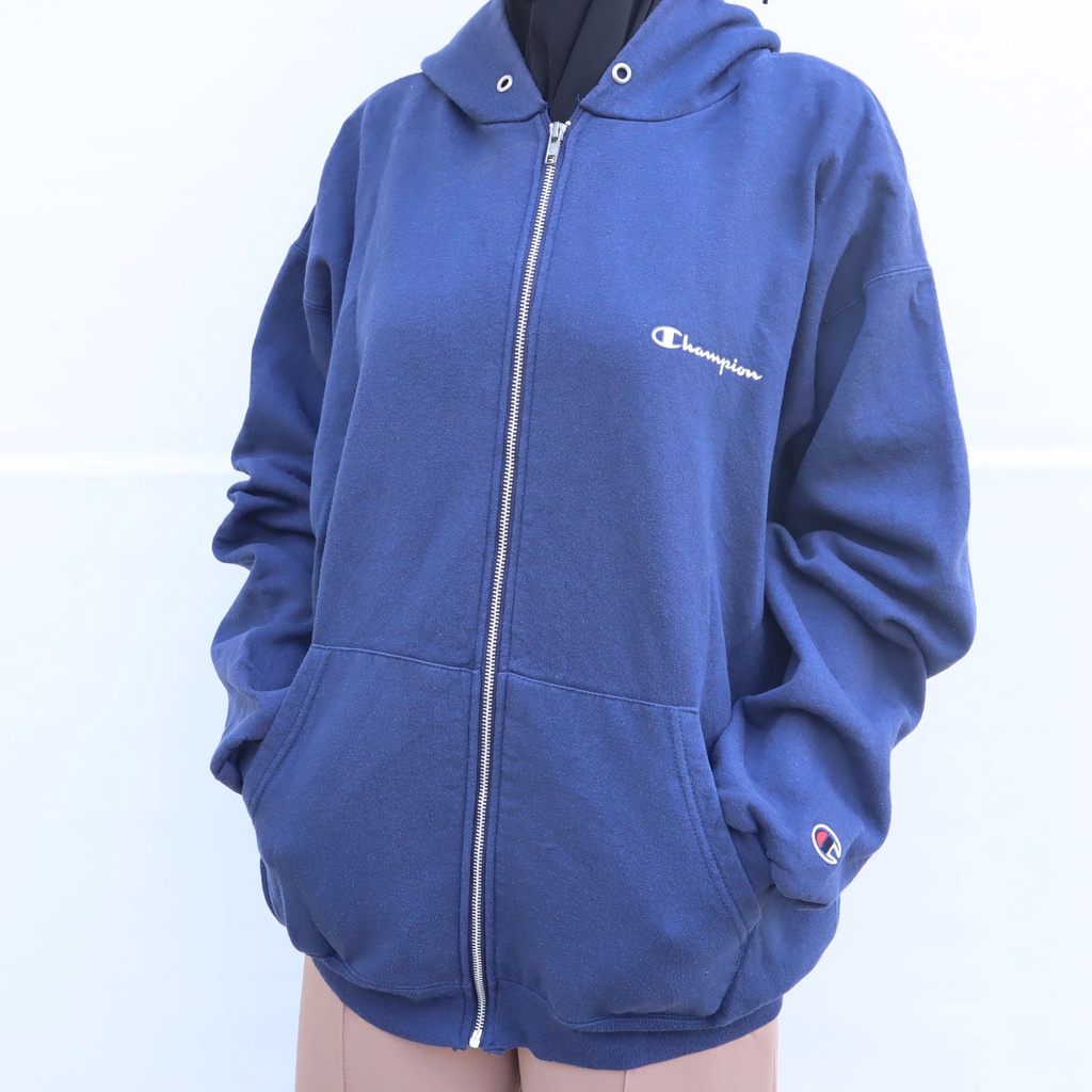 THRIFT HOODIE SECOND BRANDED ORIGINAL / HOODIE BRAND / HOODIE SECOND / HOODIE OVERSIZE / HOODIE GEMO