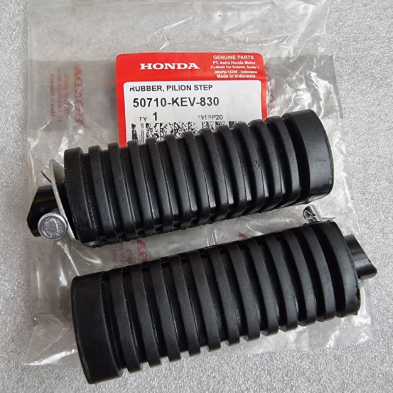 KARET FOOTSTEP /BELAKANG SUPRA X, SUPRA X 125, MEGA PRO PRIMUS ORI HONDA