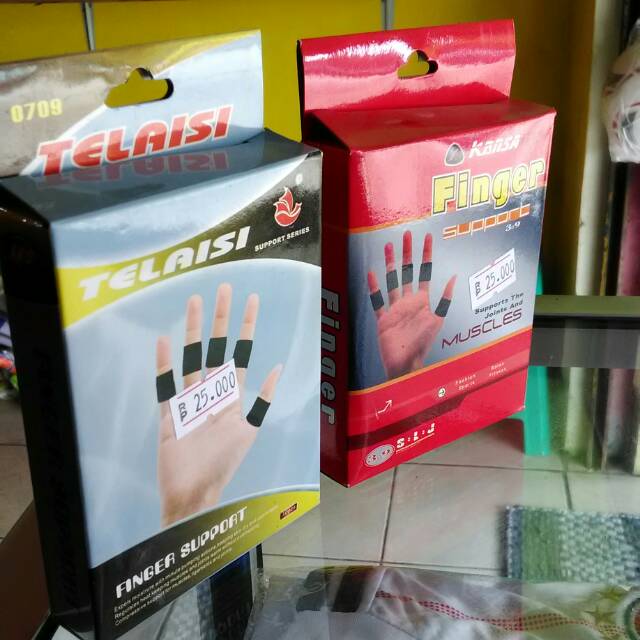 Finger save kiper futsal