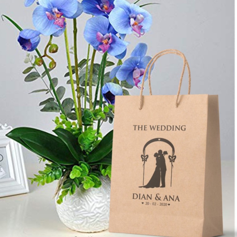 

Paperbag Custom Design Suka2 -Size 14 x 7.75 x 23 cm