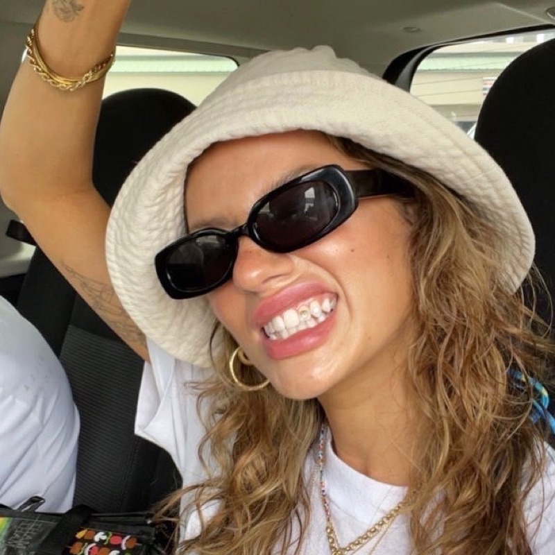 y2k alma glasses // trendy aesthetic sunglasses