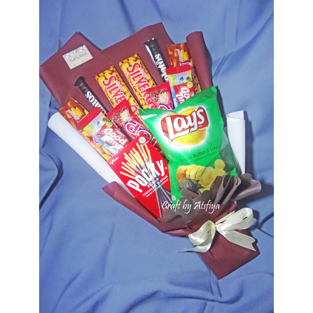 

B15 BUKET BOUQUETE SNACK JAJAN KADO HADIAH WISUDA SEMINAR ULANG TAHUN BIRTHDAY