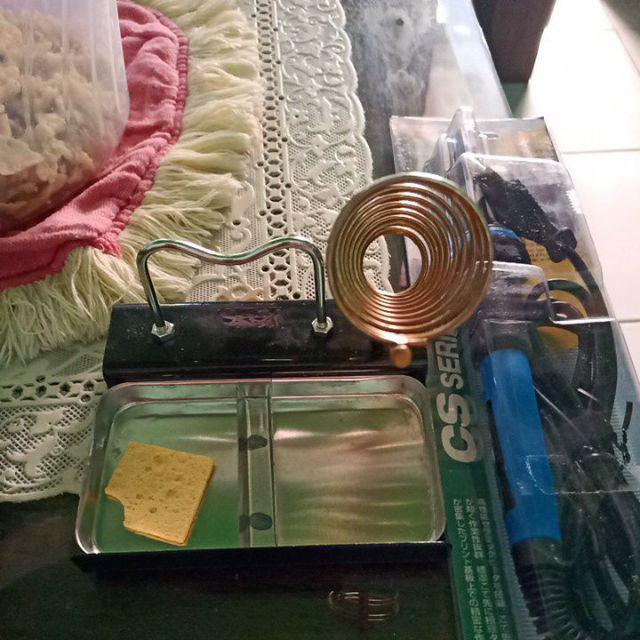 Dudukan Solder Kotak / Soldering Stand