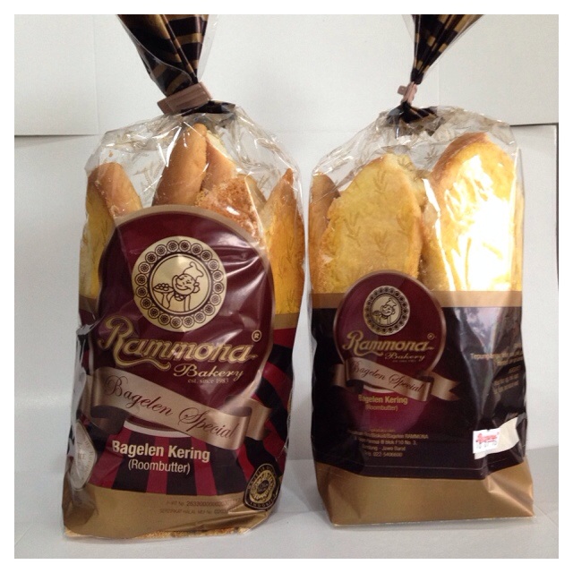 

Bagelen kering rasa original / keju rammona bakery