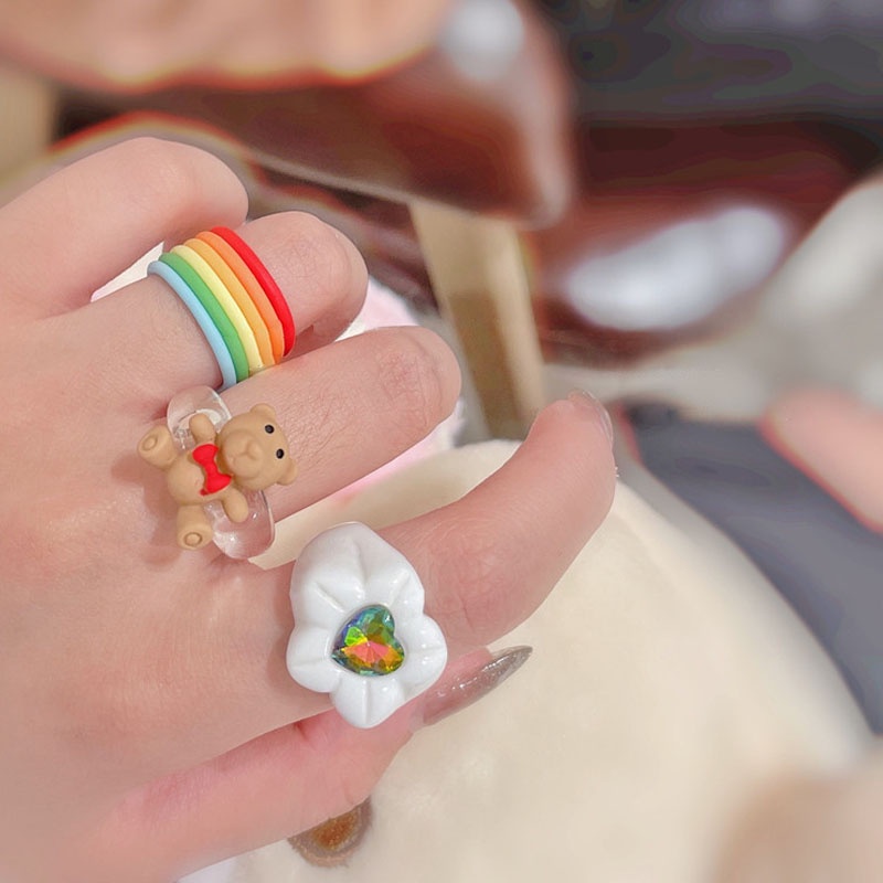 Cincin Bentuk Beruang Warna Pelangi Gaya Korea Untuk Wanita