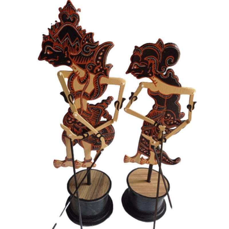 SEPASANG SOUVENIR WAYANG KLITIK MODEL SOLO RAMA SHINTA DENGAN DUDUKAN BAHAN KAYU