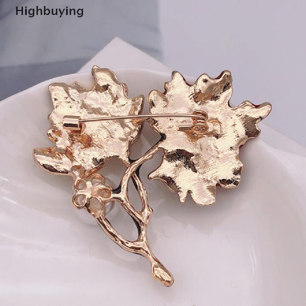 Bros Pin Korsase Bentuk Daun Maple Aksen Mutiara Gaya Vintage Untuk Aksesoris Perhiasan Glory