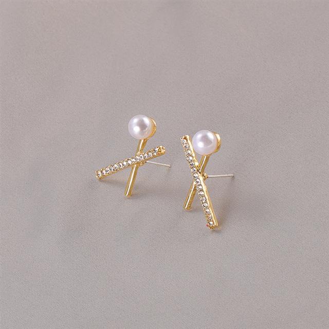 Sterling silver jarum Korea fashion komuter gaya dasar cross geometris pearl stud earrings all-match