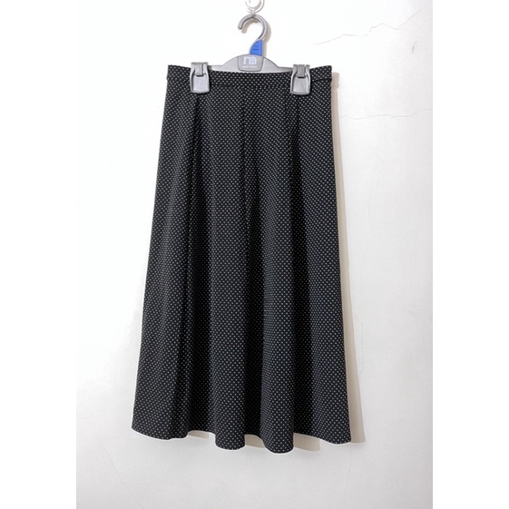 preloved rok uniqlo/rok panjang uniqlo/midi dress uniqlo/rok kantor uniqlo