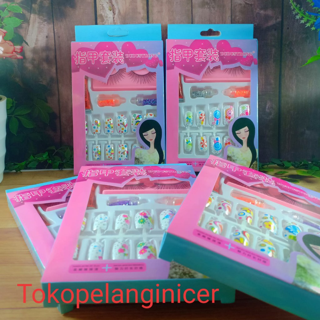 Kuku Palsu berikut lem tempelan /kuku palsu Bermotif isi 12 Pcs + Lem Tokopelanginicer