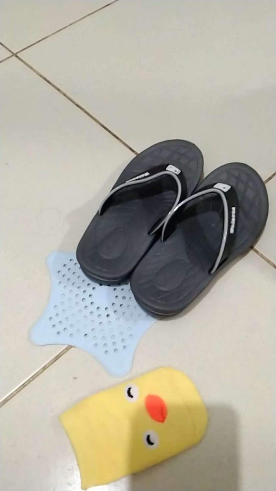 Gantungan Kran Cuci Piring - Gantungan Sebaguna - Tempat Sponge Cuci Piring Gantungan Tempat Silikon