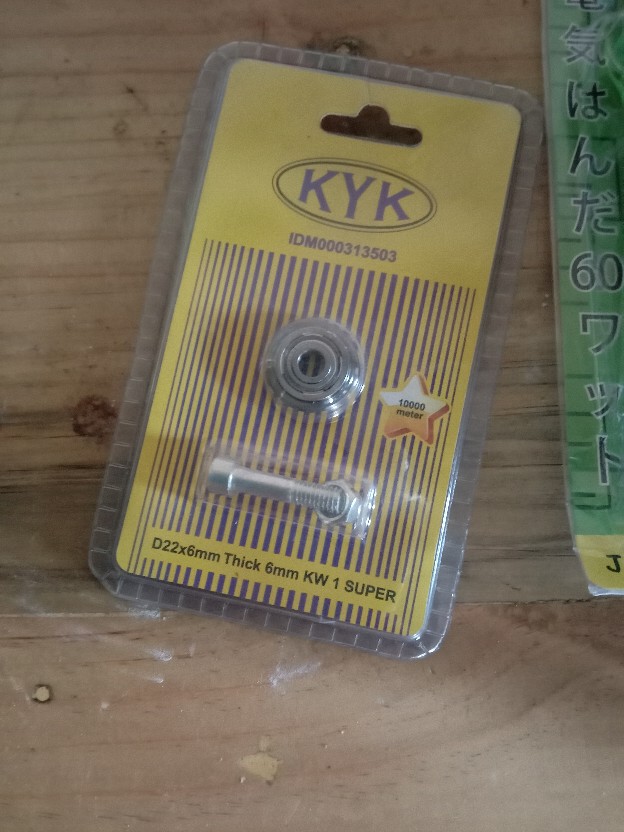 Mata Pisau Potong Keramik Model Bearing Kyk