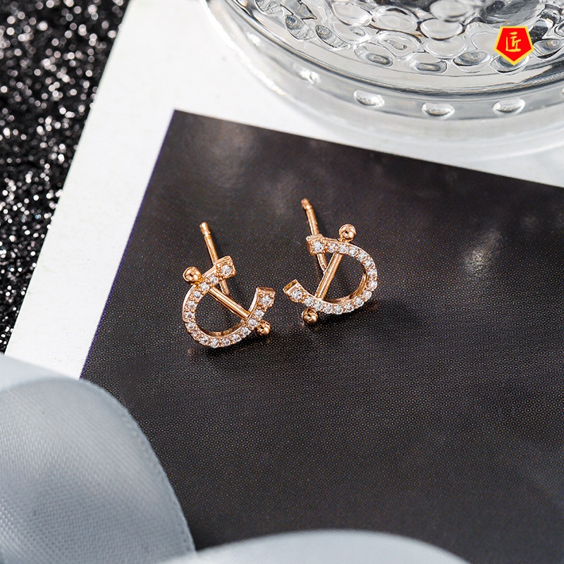 [Ready Stock]Women's S925 Silver Horseshoe Stud Earrings Simple Fashion