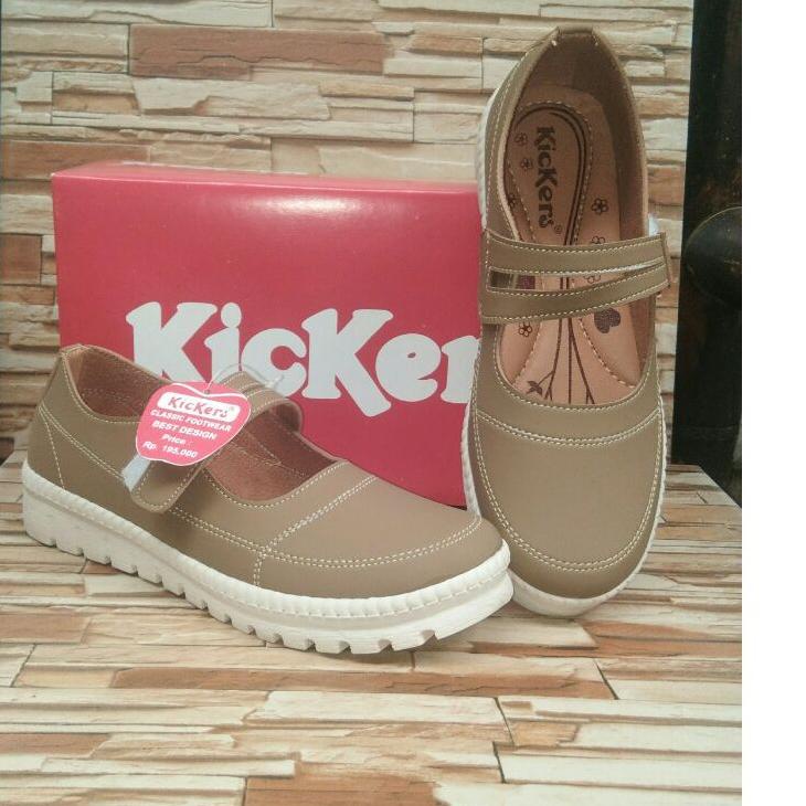 Banyak Dipakai.. SEPATU WANITA SLIP ON tersedia size jumbo/big size || slavina mts
