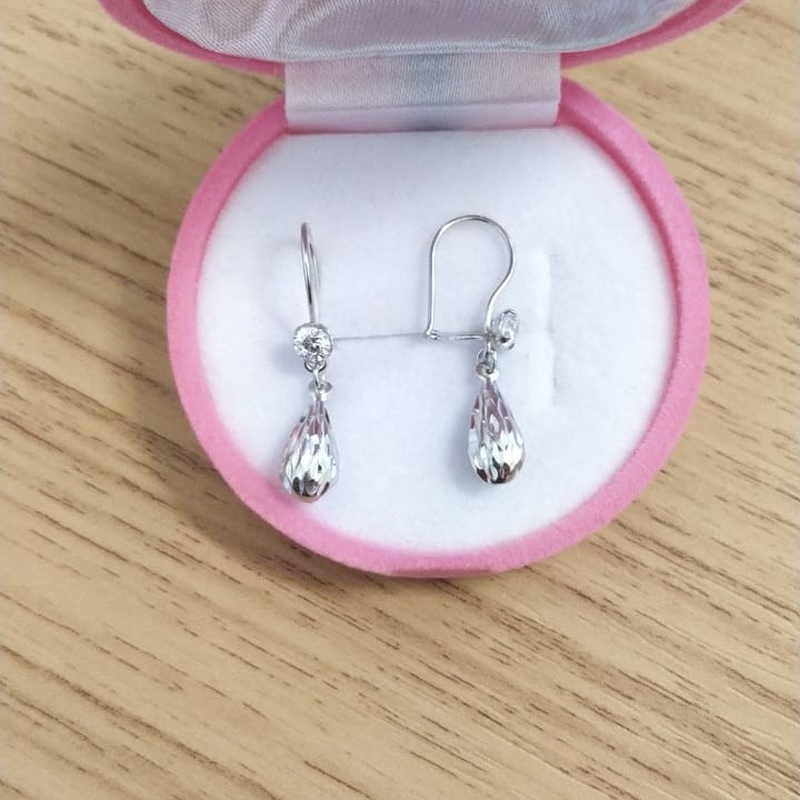 ANTING MOTIF UKIR PERAK ASLI LAPIS EMAS PUTIH S925 CC376 ANTING MOTIF UKIR PERAK ASLI LAPIS EMAS PUTIH S925 CC376