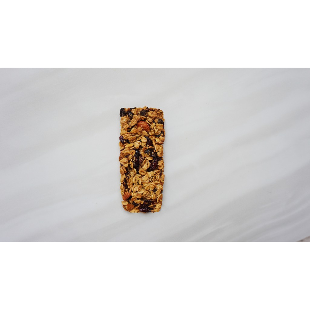 

GRANOLA BARS - BERRY FUEL BAR - BERRY/CRANBERRIES FLAVOUR (80 gr) FUEL ME UP