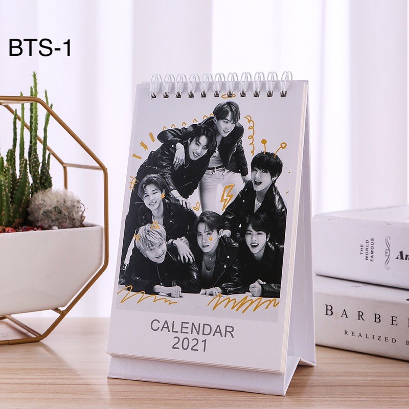 

KPOP 2021 Desk Calendar BTS Group BLACKPINK TREASURE GOT77 TWICE Photo Table Calendars