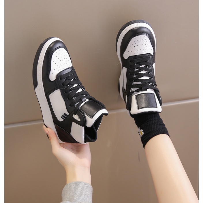 Sepatu Sneakers Import  TW07-40 Olahraga Kasual Fashion Running Shoes SneakersWanita