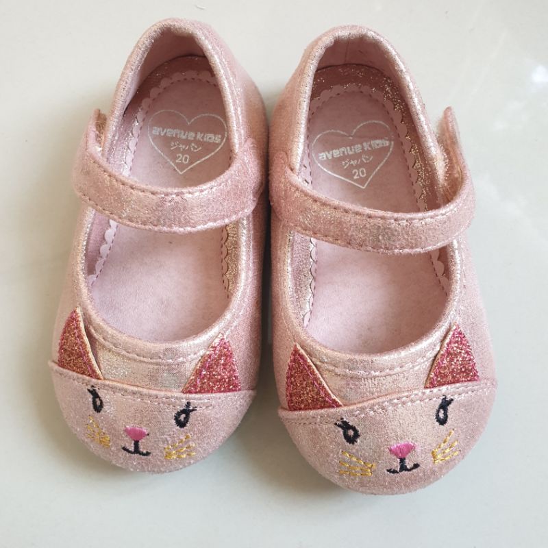 Preloved Sepatu Anak Cewek Avenue Kids