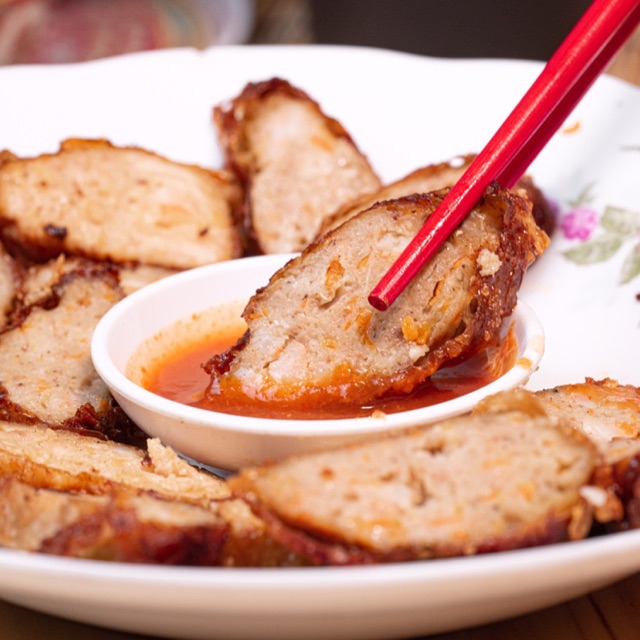 

NGOHIANG/HEKENG/GOHYONG AYAM UDANG (FROZEN FOOD - HALAL) PERUTGENDUTS