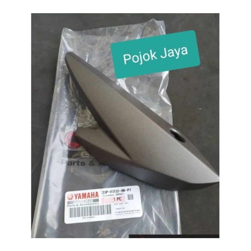 Cover Kupingan Lampu Byson FI Kanan Gray Doff Ori YGP 2UP-F3132-00-P7