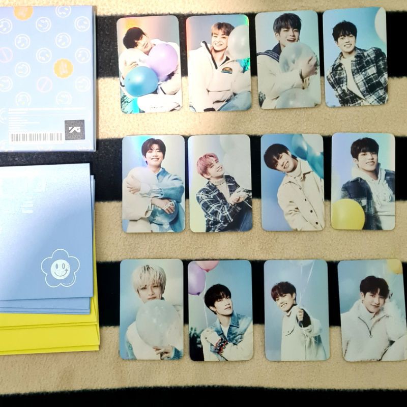 [SHARING] [MY TREASURE MD] Treasure - Official Lyrics Cards /Hologram Photocard yoshi junkyu haruto 