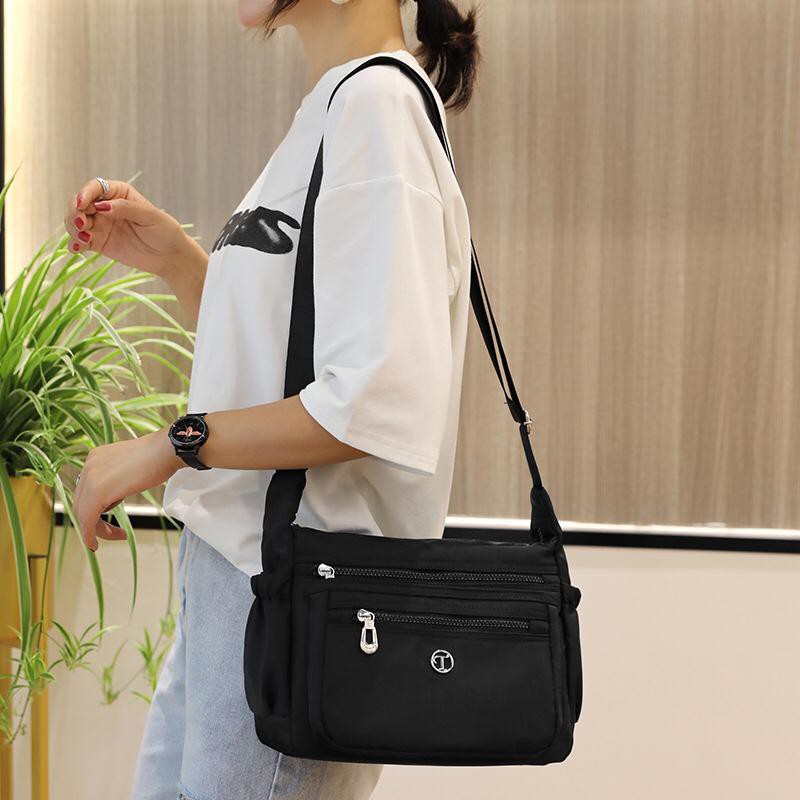 tas selempang wanita shouder bag waterproof import nylon Import J79