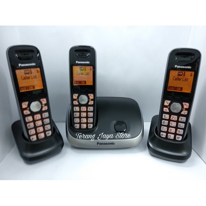 

Telepon Wireless Panasonic KX-TG6513 (3 handset) (Hitam)