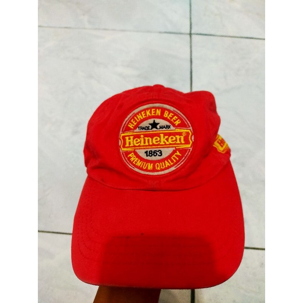 topi heineken red