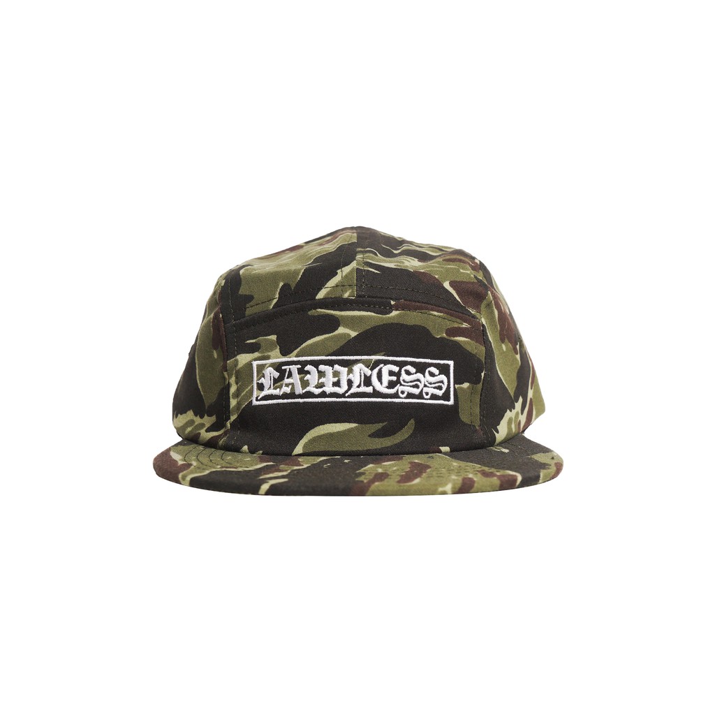 

Lawless - Doom Camo 5 Panel Logo