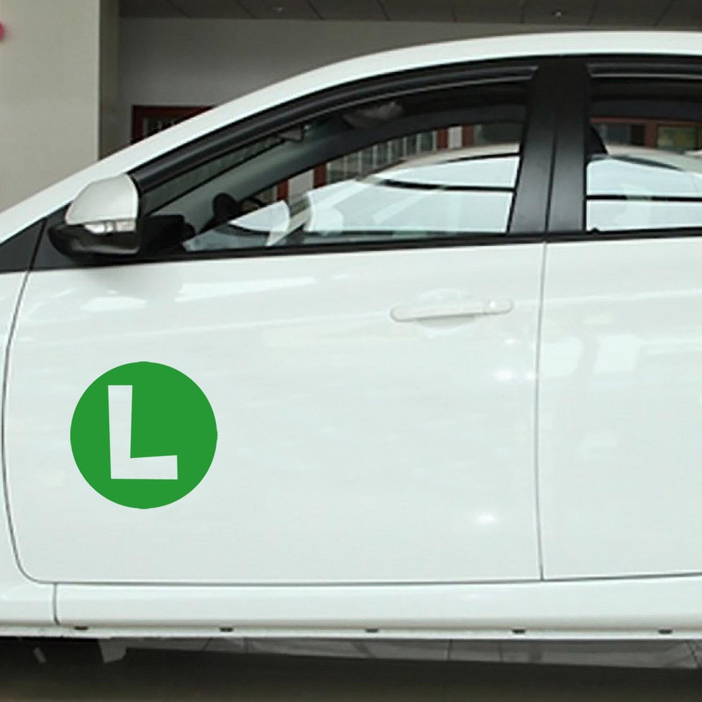Sticker Mobil Cutting Vinyl Luigi Bros Huruf L Hijau (1 buah)