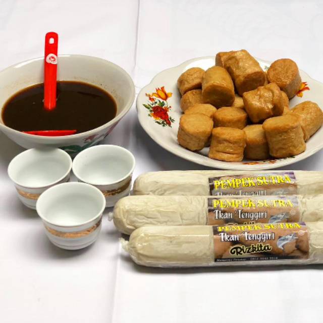 

Pempek mpekpek sutra /lembut