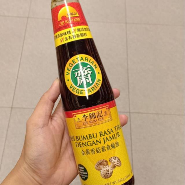 

Lee Kum Kee Golden Oyster Vegetarian Mushroom 510 gr