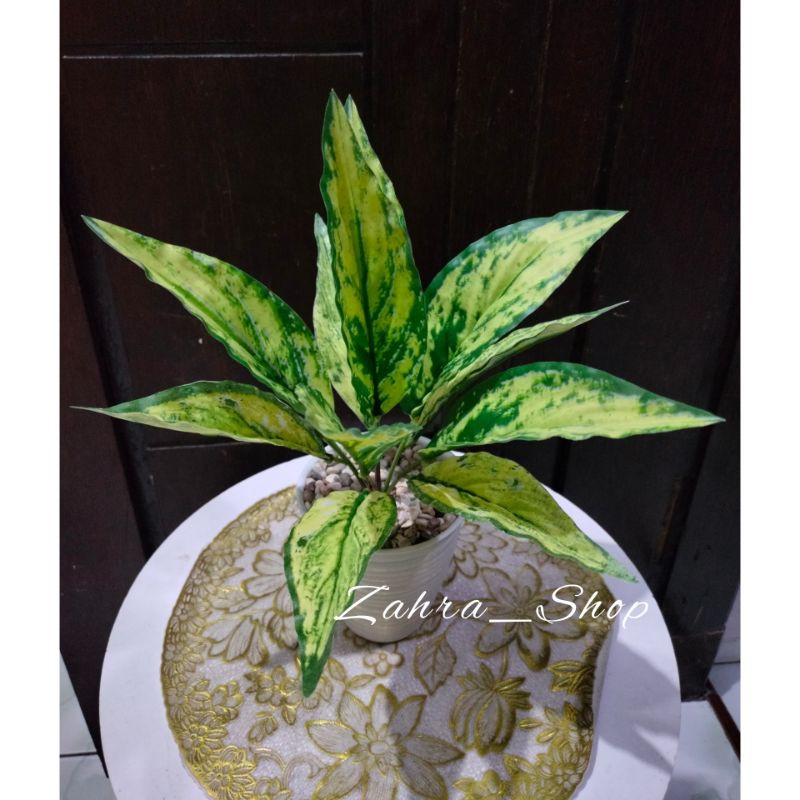 Daun Artificial , Daun imitasi