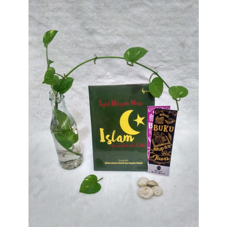 Islam Dalam Cita dan Fakta - Gading - SWW