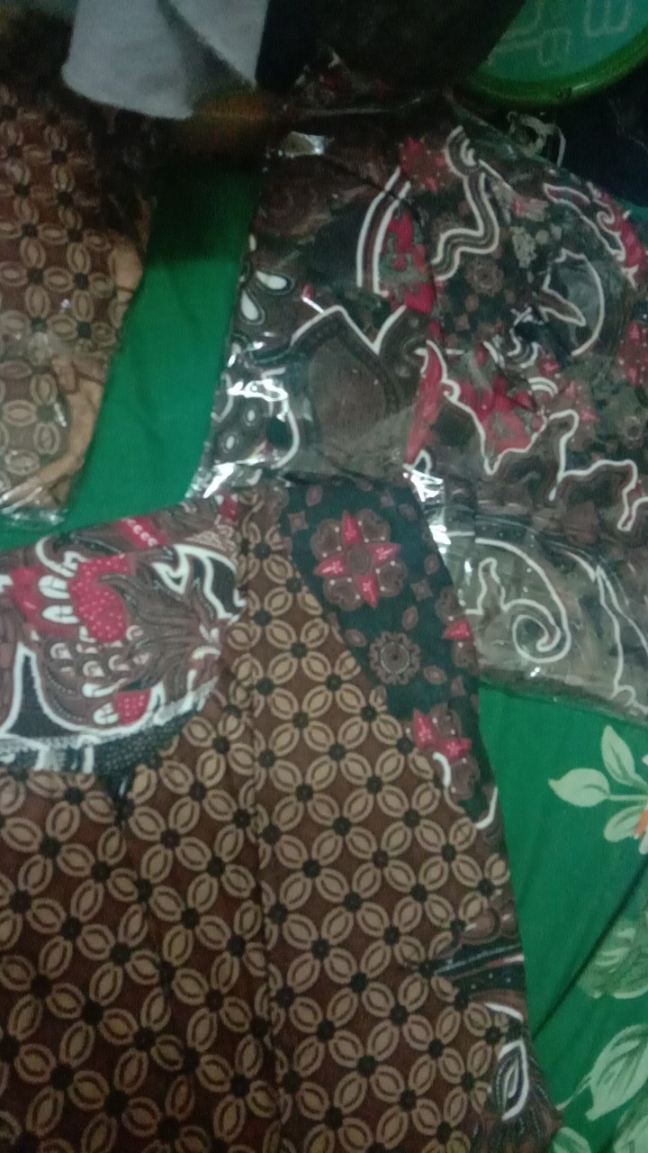 Batik Couple Keluarga Sania Ruffle Ori Ndoro Jowi Dnt Mataram