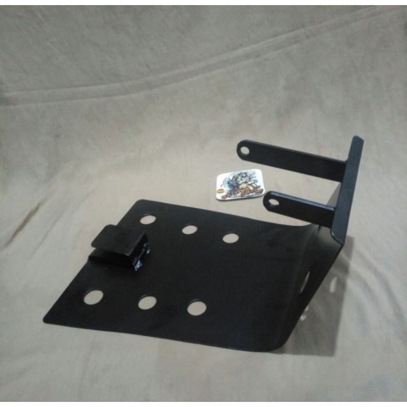 Plat Pelindung Motor Kawasaki W175.Aksesoris W175