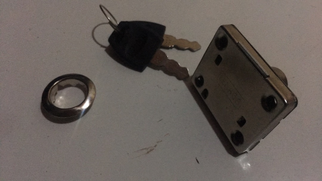 Kunci Lemari / Kunci Laci Huben Lenaga 16mm (303-16mm)  Eak