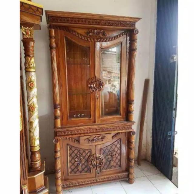 Lemari hias 2 pintu ukiran kayu jati
