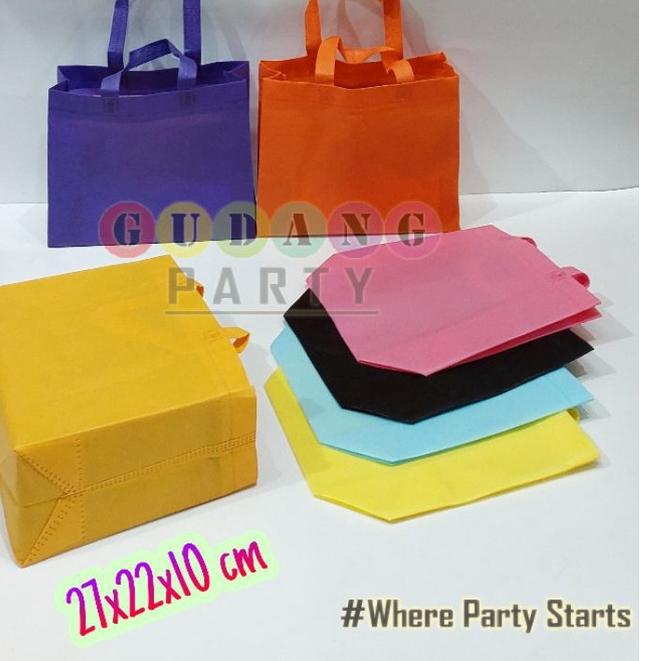 

Kirim Langsung ♠ Spunbond Box Press AW/Spunbond Box/Goody Bag/Kantong Bingkisan/Tas Handle;