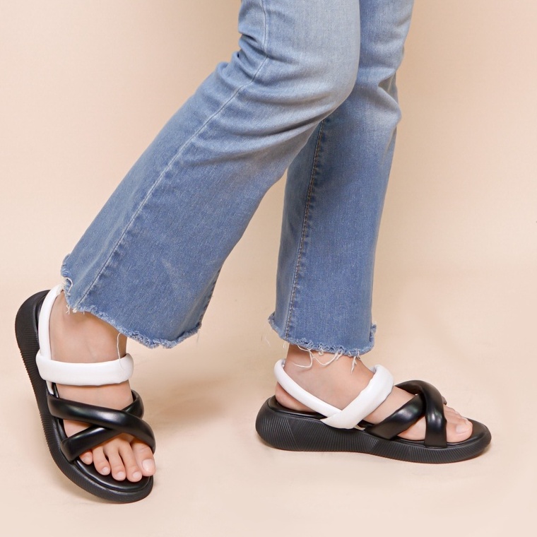 LAPEPA YUK - Sepatu Sandal Wanita Wedges VIVIAN ALL COLOR Model Silang dua Tali Strap Belakang Hak Tinggi Sole 3 cm Spatu Sendal Gunung Cewek  Size 36 37 38 39 40 41 Warna Hitam Black Kekinian Premium Terbaru Shoes Ori Original Mall Official Store Promo