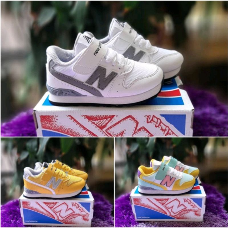 Sepatu anak New Balanc_eee perekat tali