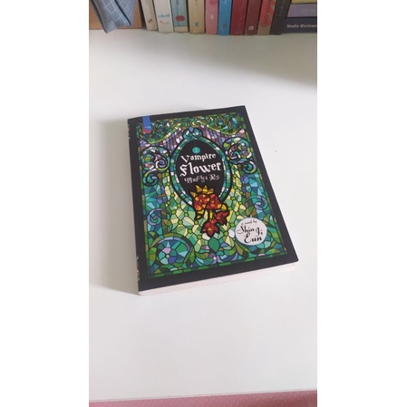 Novel Preloved Vampire Flower 2 (BOOKED)